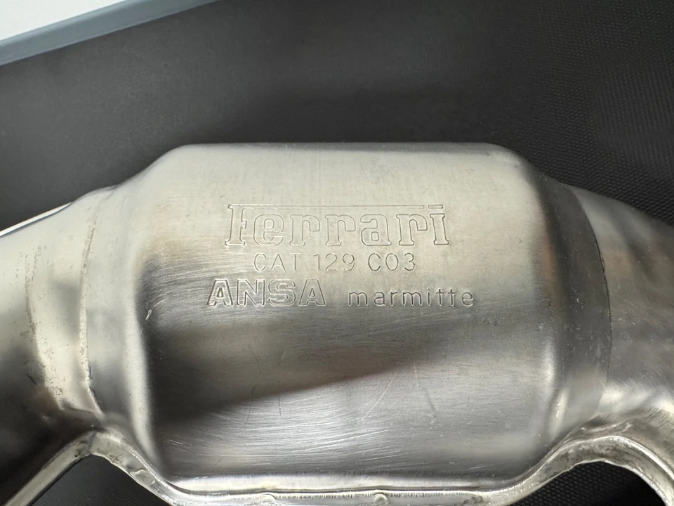 Conjunto convertidor catalítico secundario OEM Ferrari F355 Foto 4 de 4