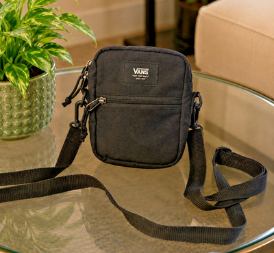 Vans Bail Shoulder Bag/ Crossbody in Black