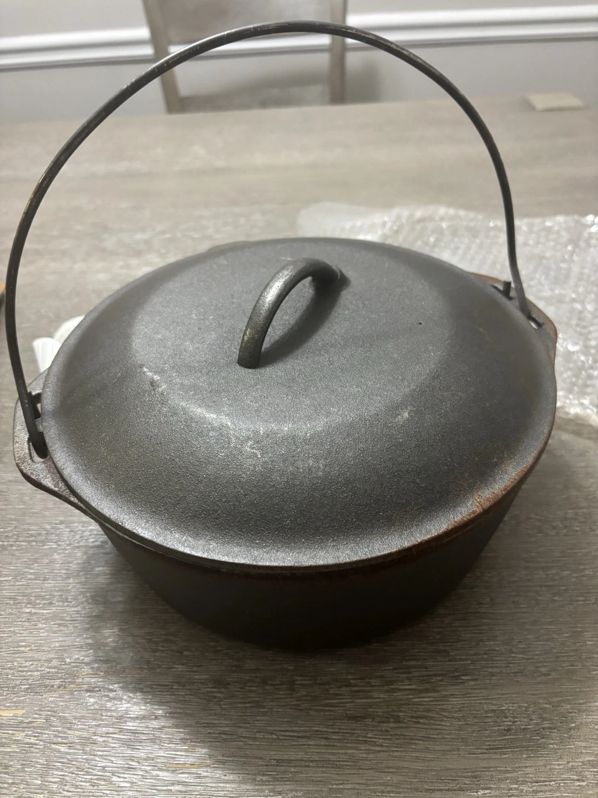 Lodge Cast Iron Dutch Oven 5 Qt Pre-Seasoned w/ Lid – Open Box, Unused