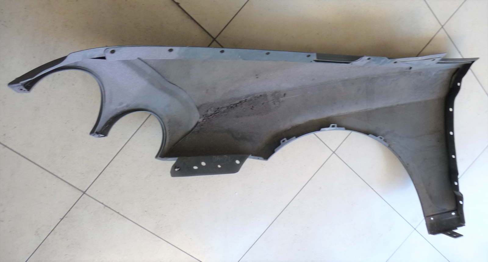 2004 Bentley Continental GT Right Passenger Fender Wing Plastic 3W8821208B OE
