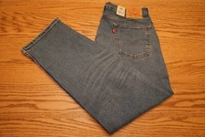 NWT MENS LEVI JEANS 505 Multiple Sizes Regular Fit Straight Leg At Waist Stretch