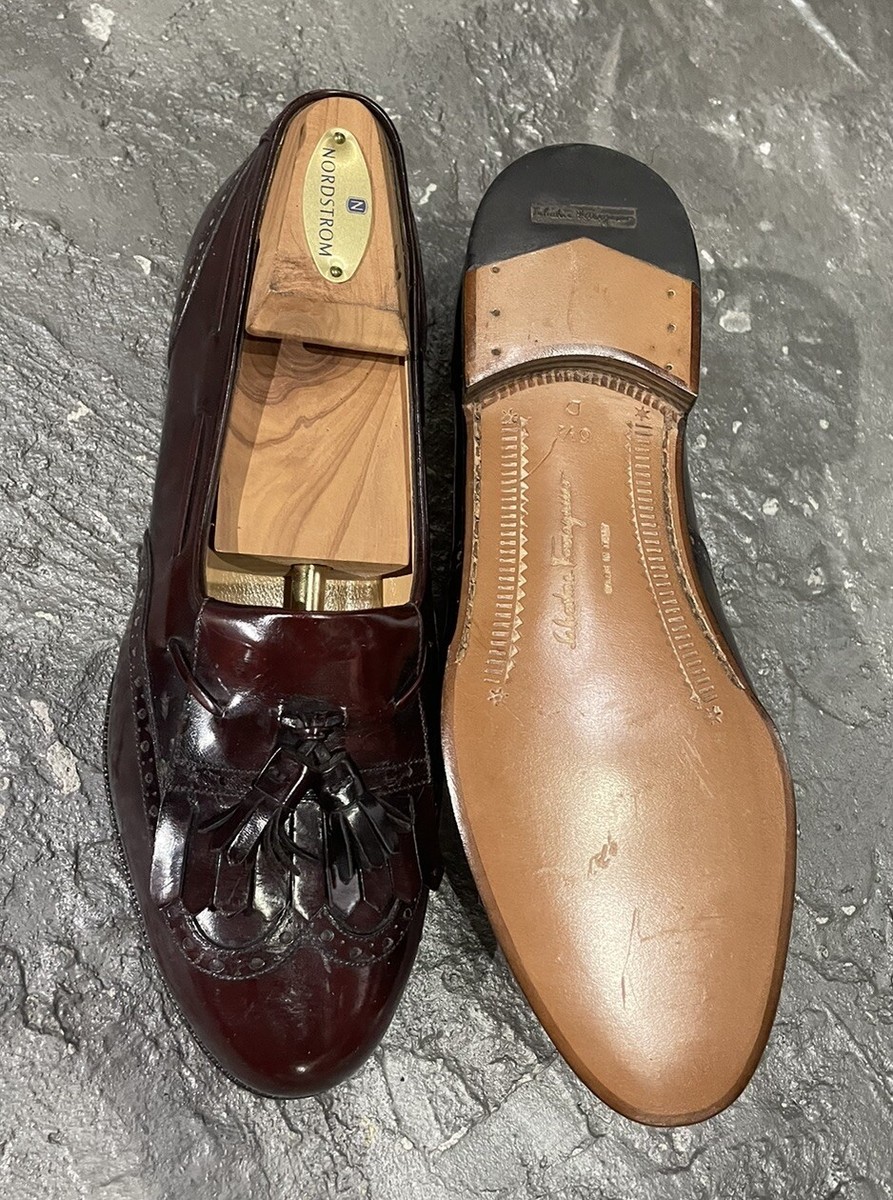 SALVATORE FERRAGAMO Burgundy Leather Tassel Brogue Loafers