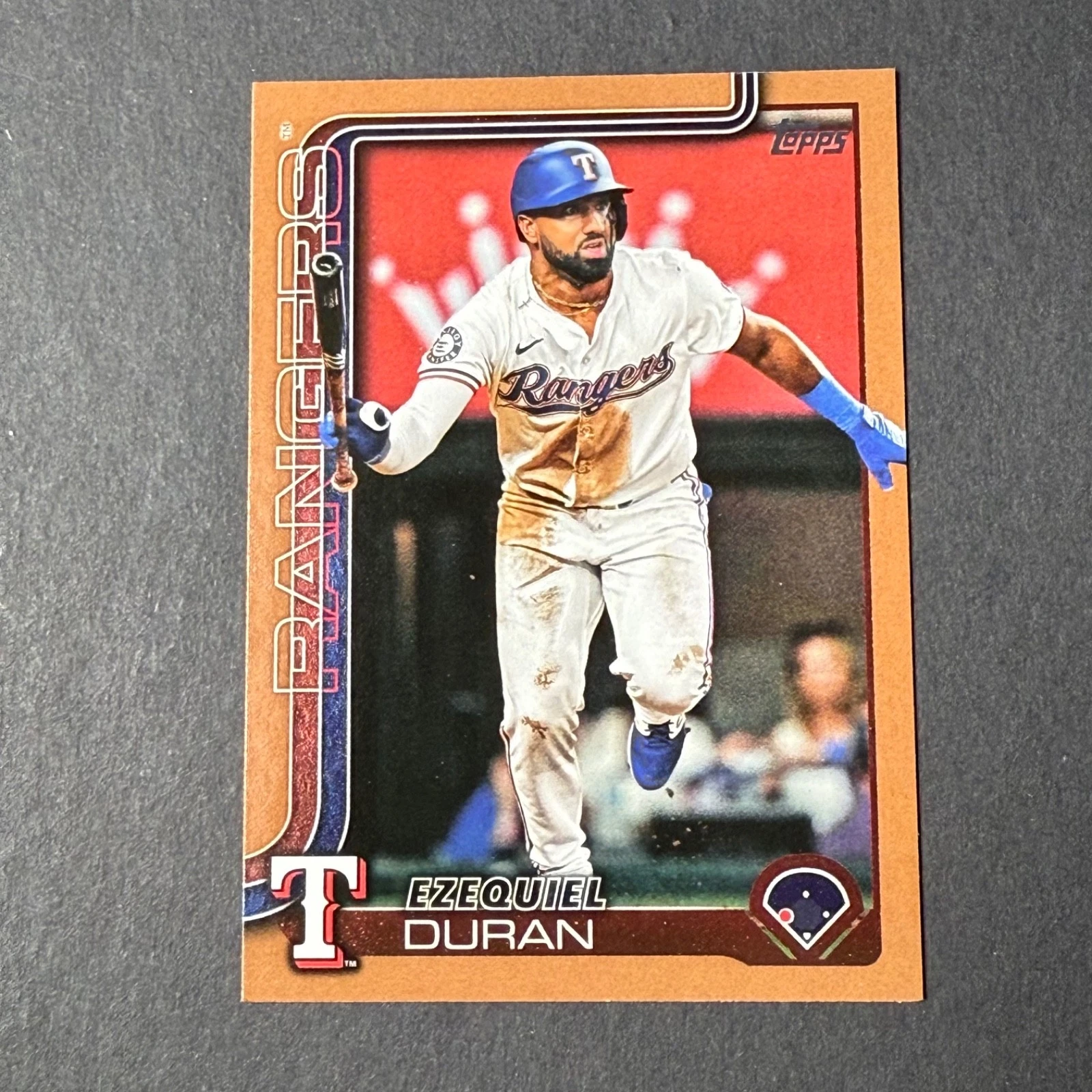 Ezequiel Duran Gold /2025 2025 Topps Series 2 Baseball Card #589 Texas Rangers