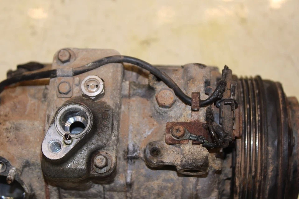 2010-2015 宝马 750LI xDrive 4.4L 升交流空调压缩机 64-50-9-154-072  — 第 3/4 张图片