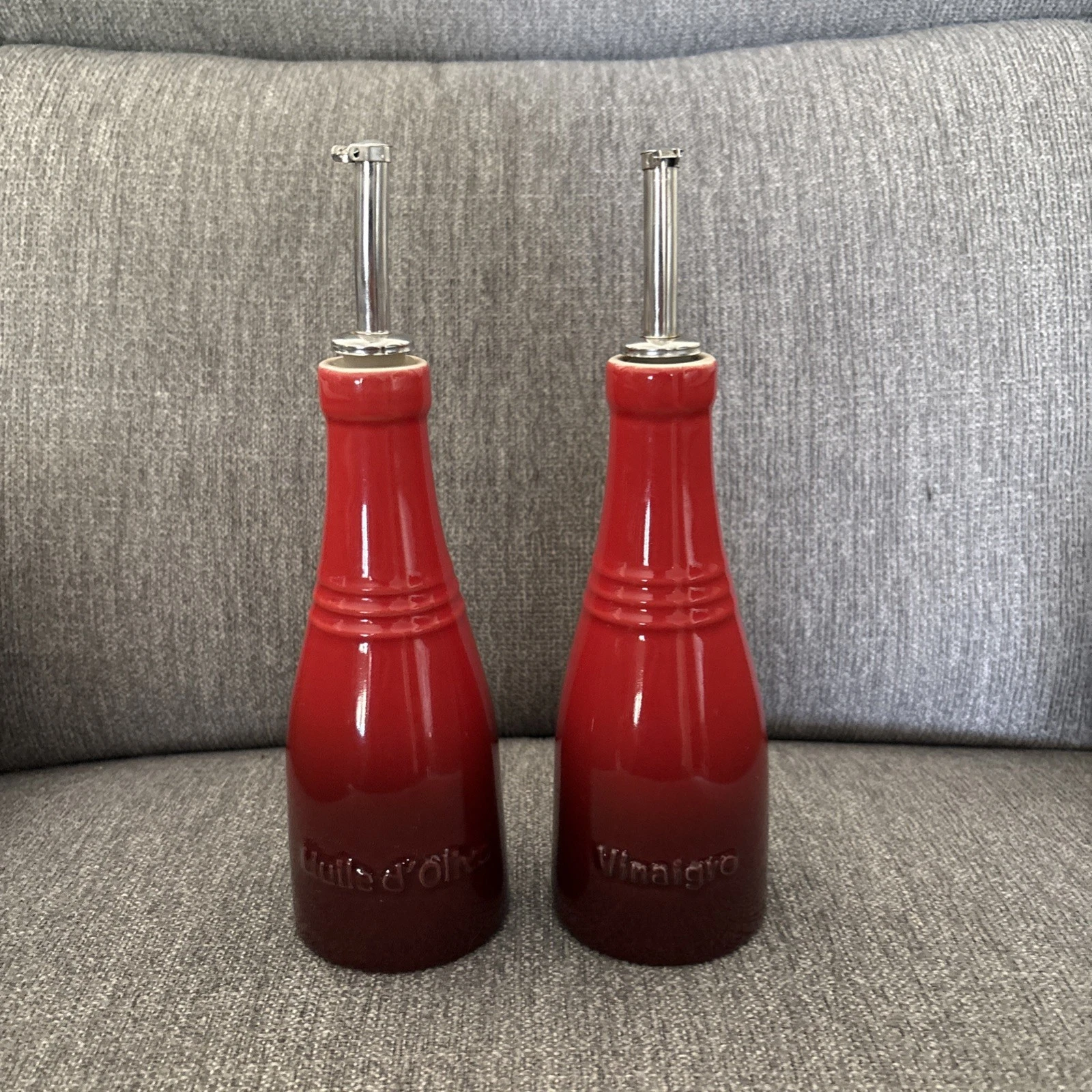 Le Creuset 8oz Oil and Vinegar Set Volcanic Red