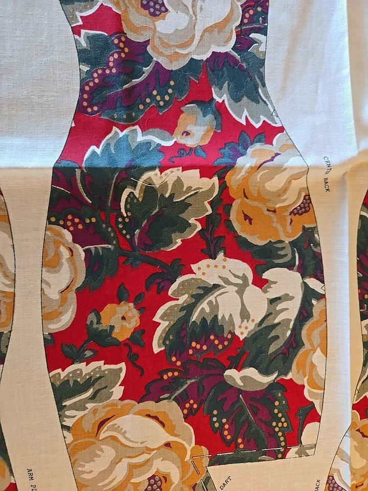 VINTAGE VICTORIAN Cut N Sew Teddy Bear Panel Red Floral SPRING INDUSTRIES Inc - Image 4 of 4