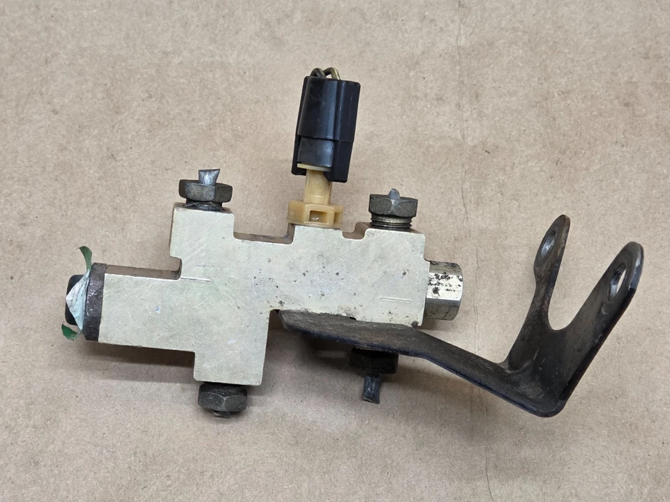 Jeep Grand Cherokee 1994-1997 4x4 válvula dosificadora de freno 4 líneas Foto 4 de 4