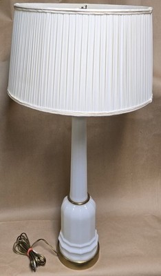 Vintage Paul Hanson Opaline Milk Glass Mid Century Modern MCM Table Lamp & Shade