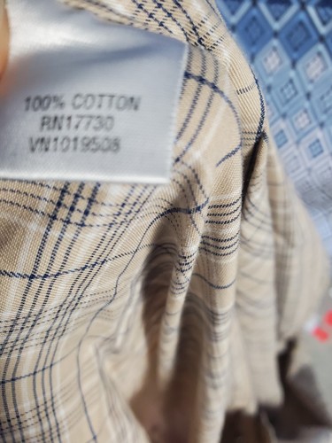 Cherokee XL Button-Down Shirt Men Brown Plaid Chest 50" Length 30.5" - Picture 10 of 10