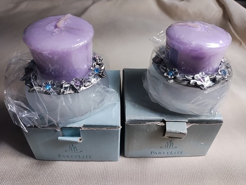 2 PartyLite P7276 Hydrangea Wreath Tealight Votive Frosted Glass Candle Holders - Picture 2 of 6
