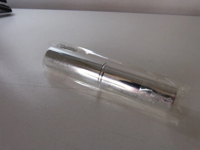 Pinceau Rétractable Pour Fard à Joues En Poudre The Body Shop - Neuf (peut être Ouvert)