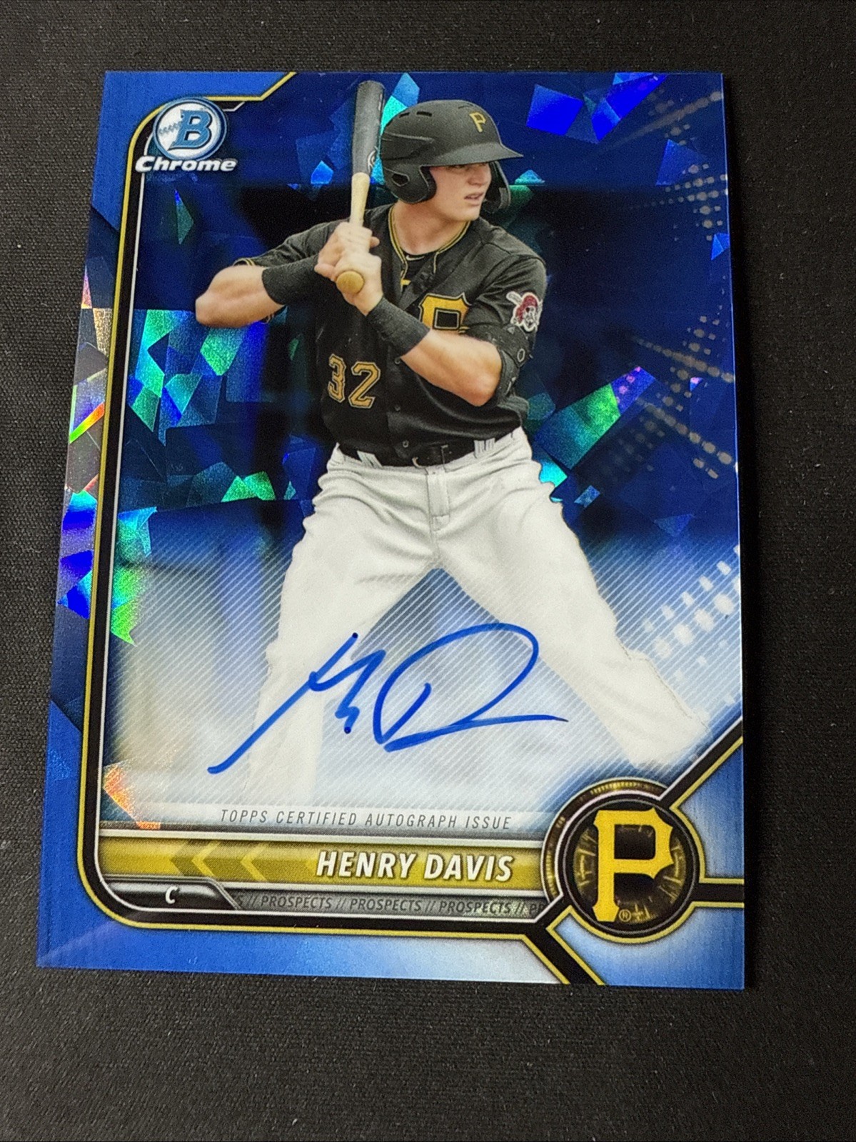 2022 Bowman Sapphire #BSPA-HD Henry Davis Chrome Auto Pittsburgh Pirates