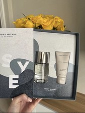 Issey Miyake Le Sel d’Issey Eau de Toilette 50ml + Shower Gel 50ml Gift Set