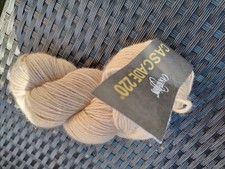 Cascade Yarns - Cascade 220  100% Peruvian Highland Wool Col. 9499  100g