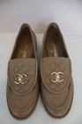 CHANEL Tan Calfskin Quilted Interlocking CC Twist Lock Logo Loafers 39/US 9 — photo 1