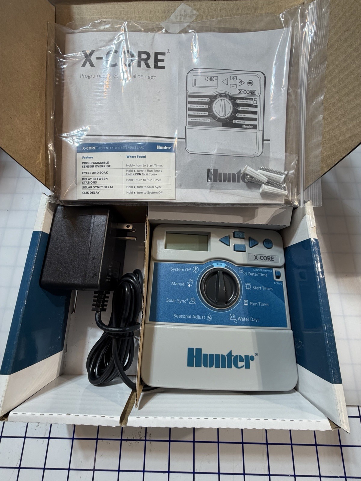 Hunter XC800i X-Core 8-Station Indoor Irrigation Controller 