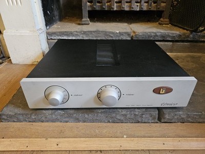Unison Research Unico Integrated Amplifier In Silver - Tube Amp