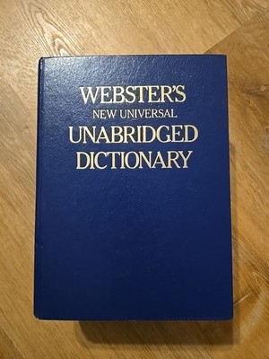 Vintage 1983 Webster's New Universal Unabridged Deluxe Second Edition Dictionary