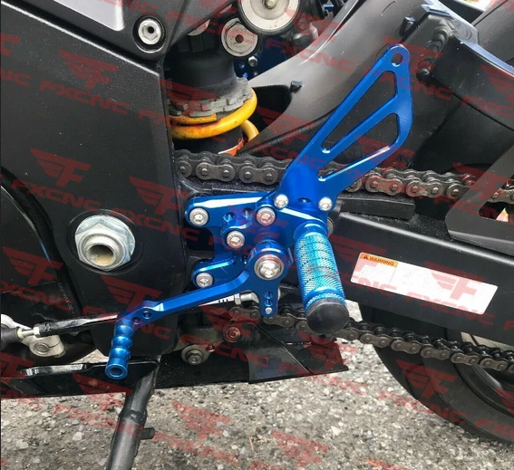 Juego de estriberas traseras CNC para Suzuki SV650/SV650S SV1000/S 1998-2014 Foto 4 de 4