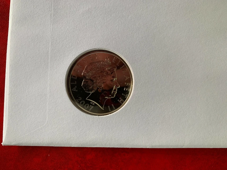 GAMBIA 2007 FDC MONEDA MERCURIO REINA ISABEL 2 DIAMANTES BODA ALDERNEY £5 01 Foto 3 de 3