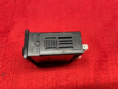 Hussmann Safe-NET III Temperature Controller TYPE: HUSS-P065 1H59048001 - Picture 4 of 11