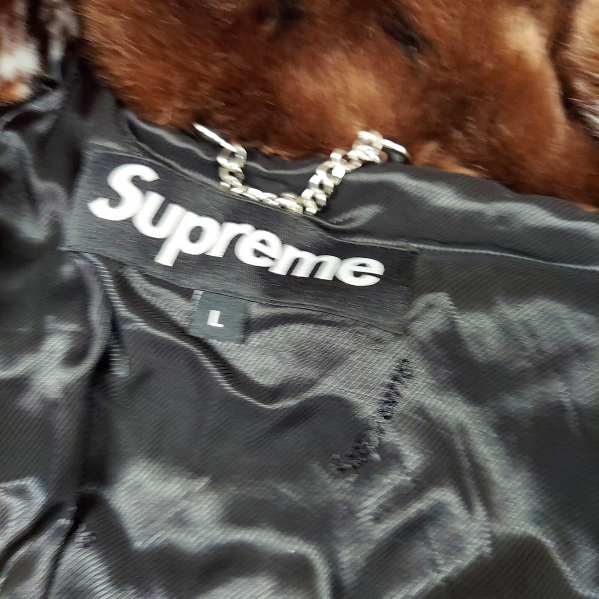SUPREME Bandana Faux Fur Bomber Jacket Full Pattern Blouson SUPREME Bandana Faux Fur Bomber Jacket Full Pattern Blouson