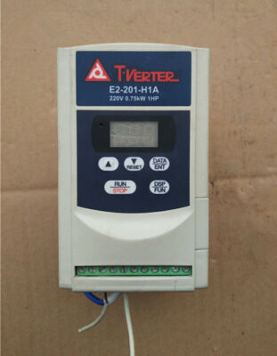 1PC Used Taian Inverter E2-201-H1A 220V 0.75KW