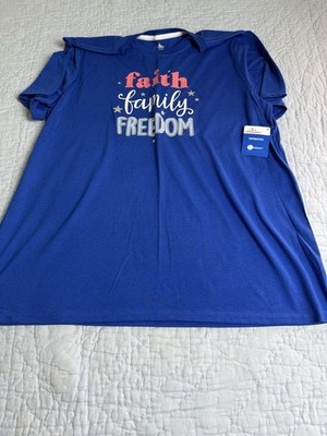 New Celebrate Patriotic T Shirt Size XL Blue FAITH FAMILY FREEDOM  Stars NWT