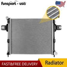 2839 Radiator For 2006 07 08 09 2010 Jeep Grand Cherokee Commander 3.7 4.7L 6.1L