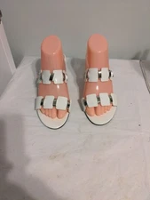 COACH AND FOUR  Slid On Sandals White Size 8.5 Great Condition 