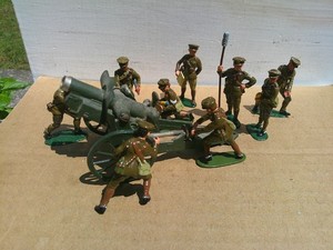 Britains Premier 41105, 8912 ww1 British Royal Artillery gun team, 54mm metal