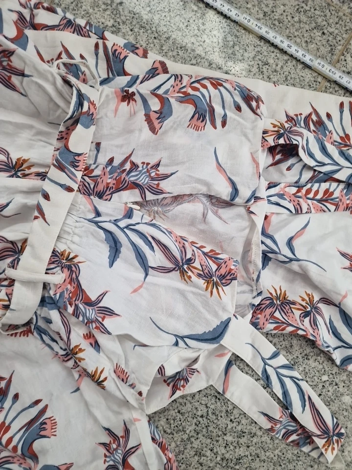 Süsser neuwertiger Jumpsuit Gr 34 - Bild 4 von 4