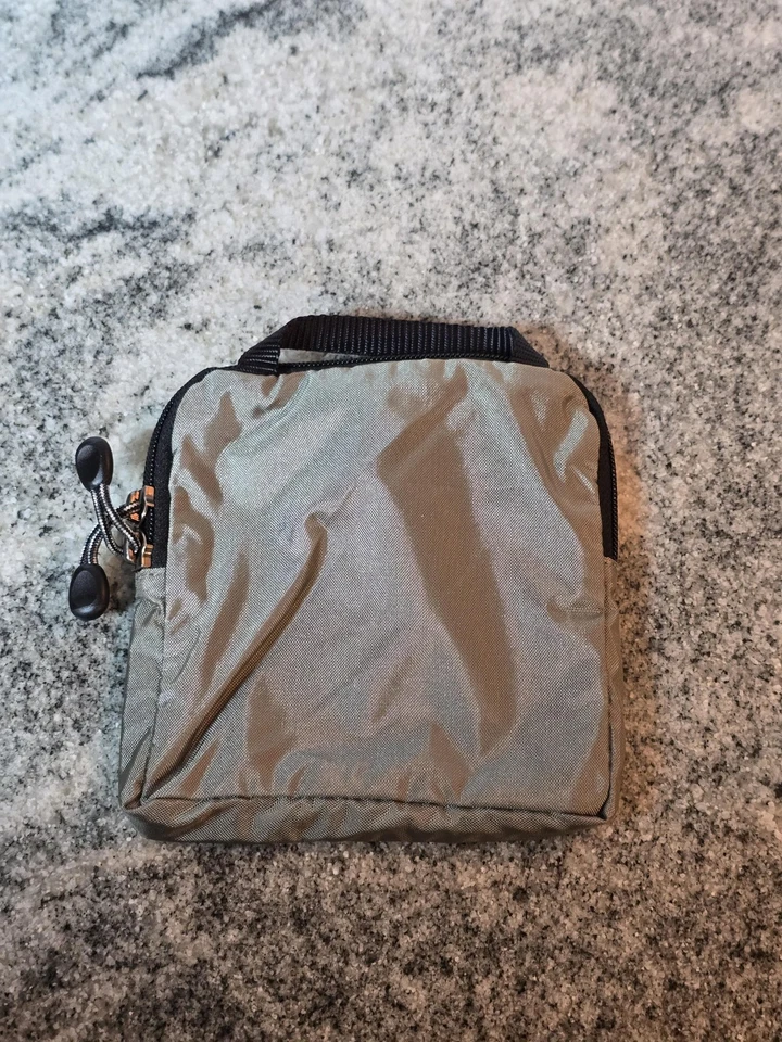 Think Tank Photo Cable Management Pouch Zippered Organizer Case Clear Window - Image 3 of 4