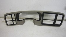 03-06 Suburban Tahoe Yukon Silverado Sierra Speedometer Dash Trim Radio Bezel Oe 03-06 Suburban Tahoe Yukon Silverado Sierra Speedometer Dash Trim Radio Bezel Oe