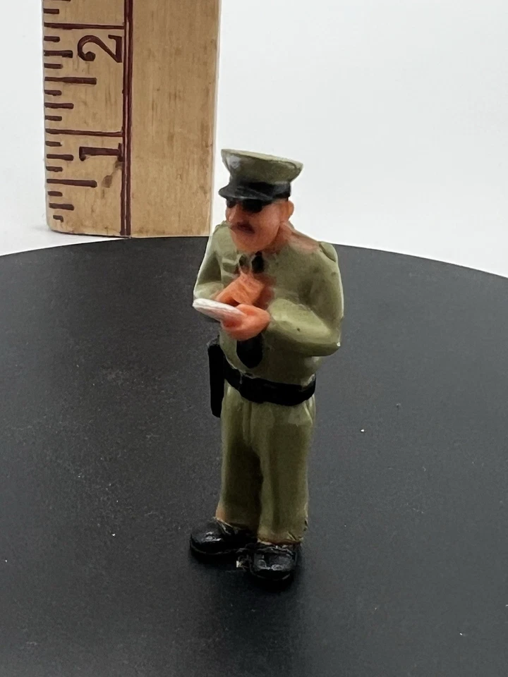 Homies Toy Figure realm vinyl global shop lowrider mijos Series 6 Chepe police - Image 2 of 4