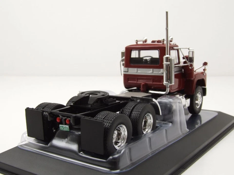 Mack R-Series Trattore Rosso Modellino Auto 1:43 ixo models - Immagine 2 di 4