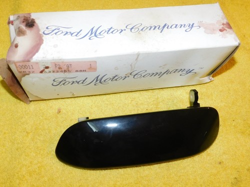 Ford GT 1999-2004 Left Outer Outer handle Black Photo - $69