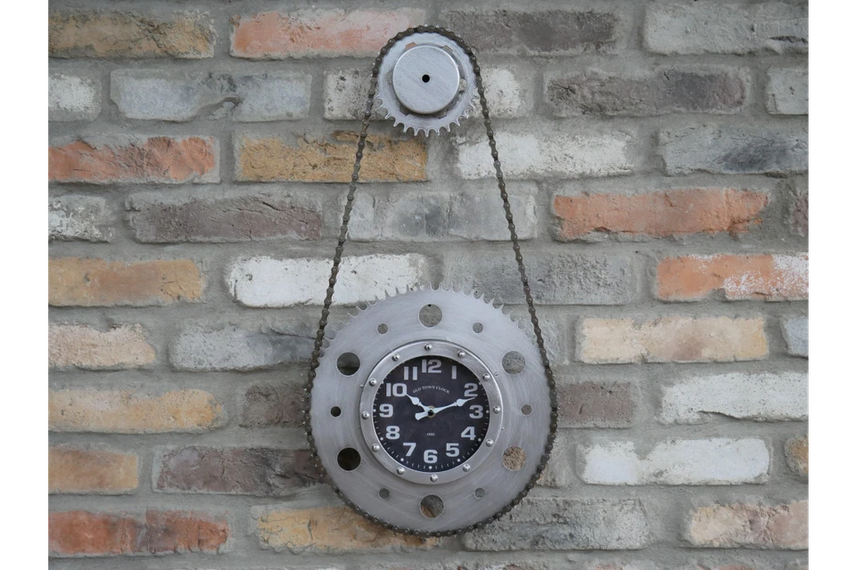 Bike Chain Cog Clock Industrial Metal Cog Gear Wall Clock Urban Vintage Art - Image 2 of 2