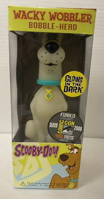 Scooby-Doo Wacky Wobbler Bobblehead by Funko 2006 San Diego Comic Con Glow Dark