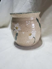 Liberty Pottery Roscoe Village Daisy Crock, Planter or Jar Becky 2005
