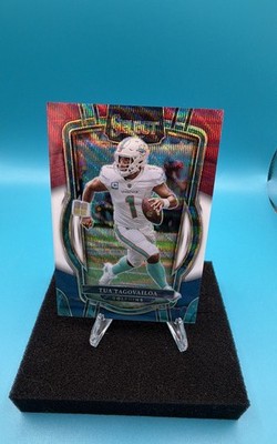 2022 Panini Select - Club Level Tua Tagovailoa #238 Tri-Color Prizm /149