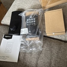 Amazon Basics Deadbolt