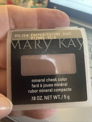 MARY KAY - GOLDEN COPPER MINERAL CHEEK COLOR .DISCONTINUED NEW