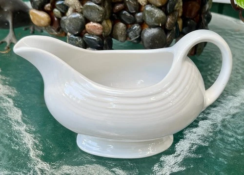 FIESTA Fiestaware WHITE Gravy Boat -  Homer Laughlin Gravy Server - NWOB