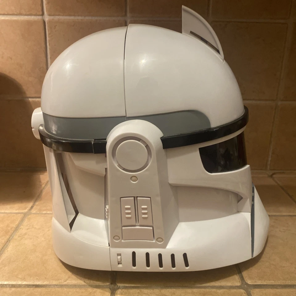 Casco Star Wars Storm Trooper C042A Hasbro 2008 cambiador de voz no funciona Foto 4 de 4