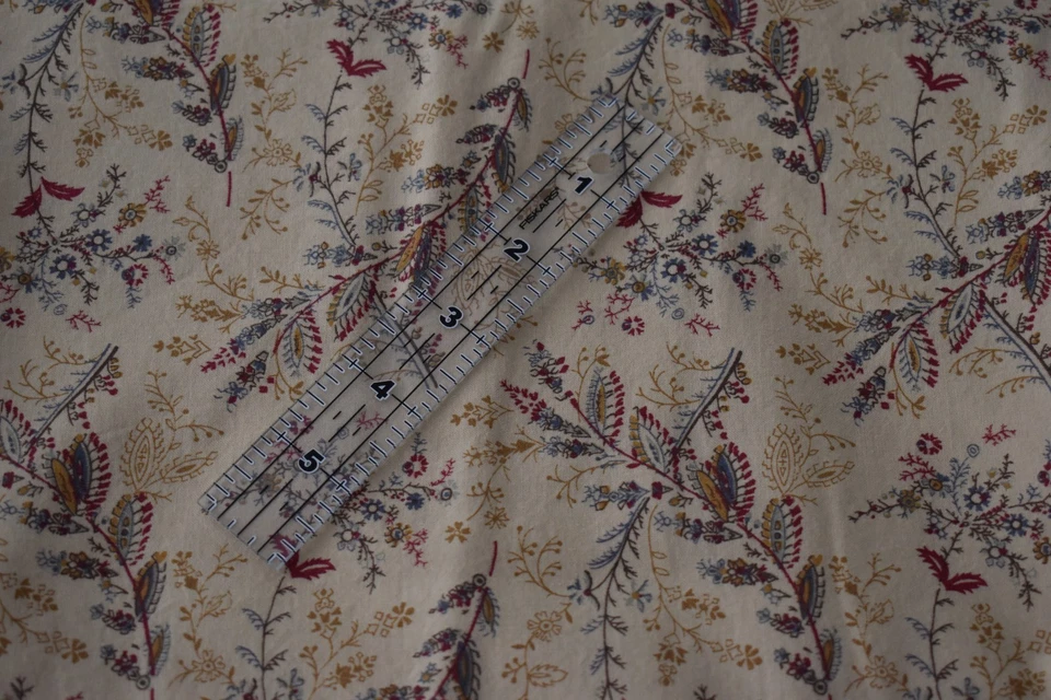 CLASSIC COTTONS 2000 vtg floral fabric 3 yards LEAFY VINE FLORAL reproduction ? - Image 3 of 4