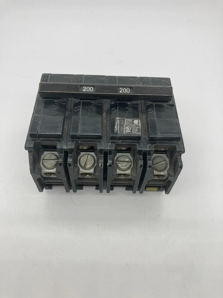 Siemens EQ9685 MBK200 4 Pole 200 Amp 120/240V AC Plug On EQ Main Breaker CHIPPED - Image 2 of 4