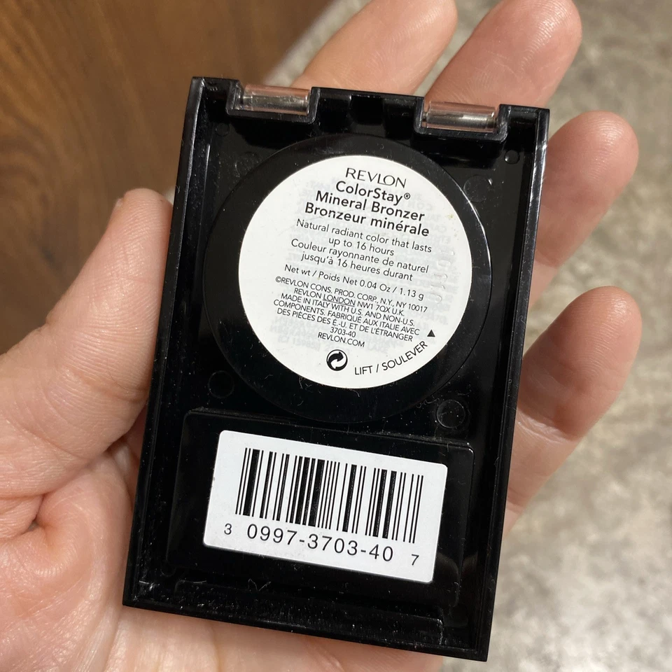 Revlon ColorStay Mineral Bronzer #040 Golden Bronze Sealed - Image 3 of 4