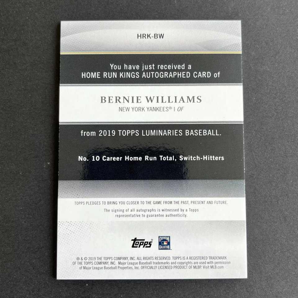 2019 Topps Luminaries Home Run Kings Autograph Red Bernie Williams /10 Yankees - Image 2 of 2