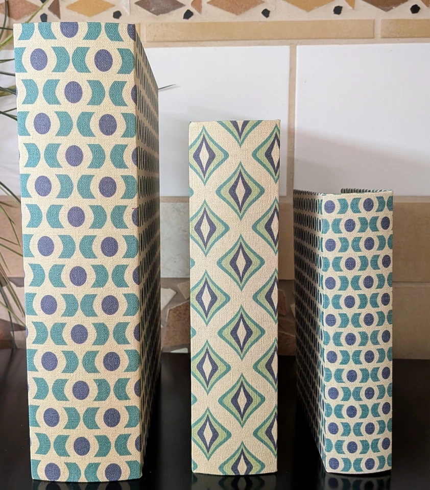 Canvas Faux Book Box Set - Image 4 of 4